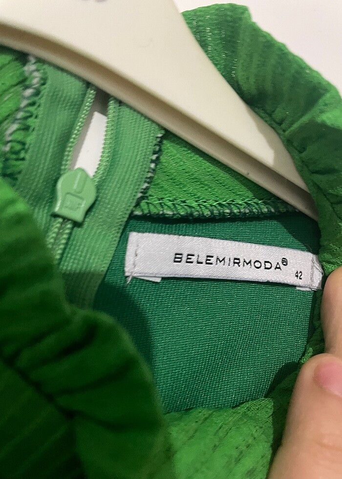 Yeşil tesettür elbise - Görsel 4