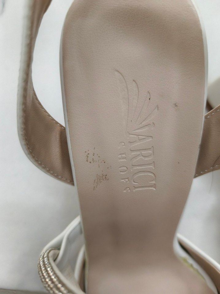 Beyaz Tokalı Stiletto Kadın Abiye Ayakkabı - Görsel 4