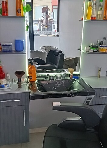 Berber koltuğun  beraber tezgaha  - Görsel 8