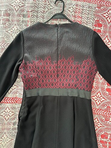 38 Beden bordo Renk Bordo detaylı siyah elbise