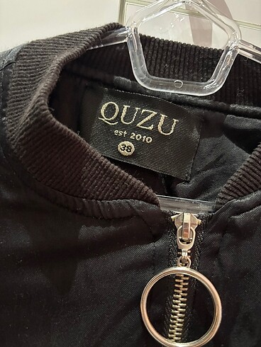 m Beden Quzu saten siyah ceket
