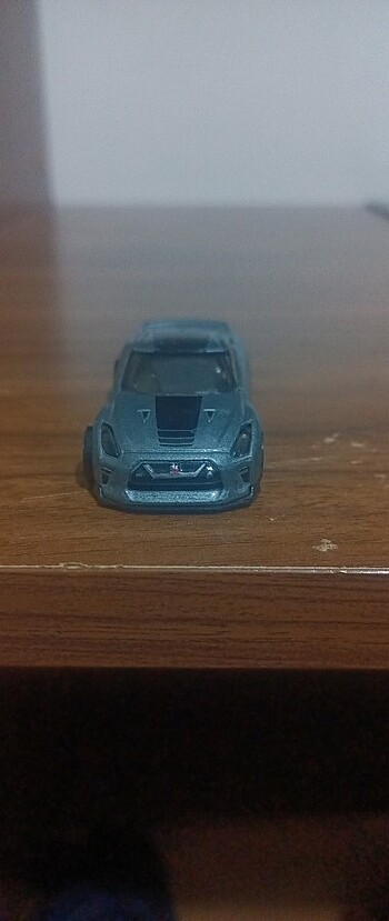 Hotwhells Nissan skyline GTR R35 