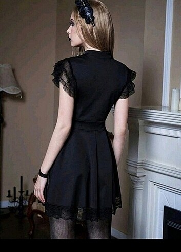 s Beden Gotik elbise