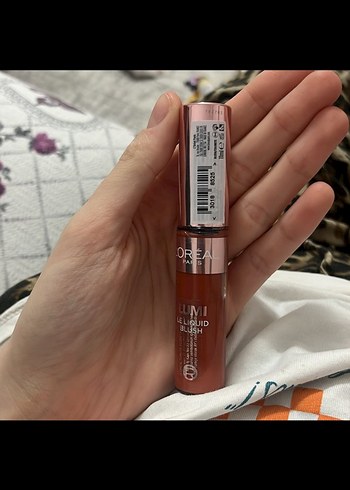 Loreal Parlak Sıvı Allık - Görsel 2