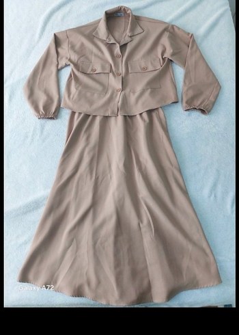 Bej Düğmeli Kadın Ofis Takım Elbise - Görsel 6