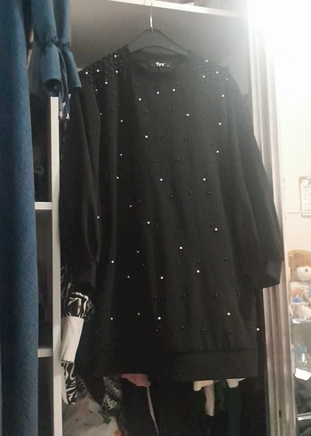 Siyah Payetli Uzun Kollu Kadın Tunik - Görsel 2