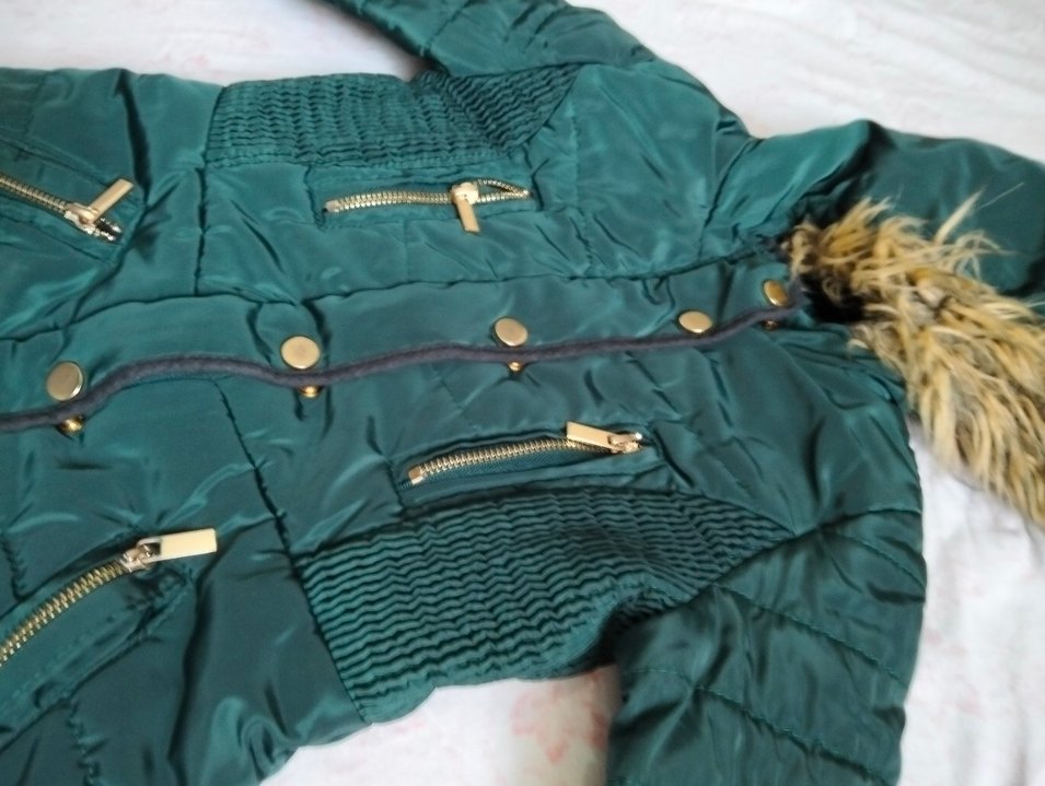 Kız çocuk yeşil mont - Görsel 2