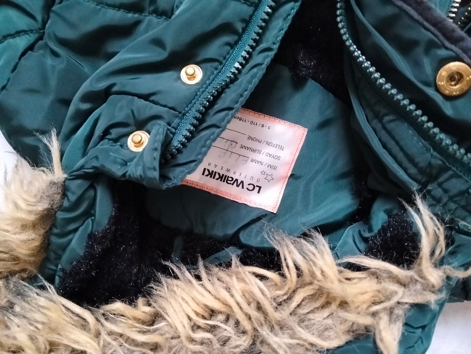 Kız çocuk yeşil mont - Görsel 4