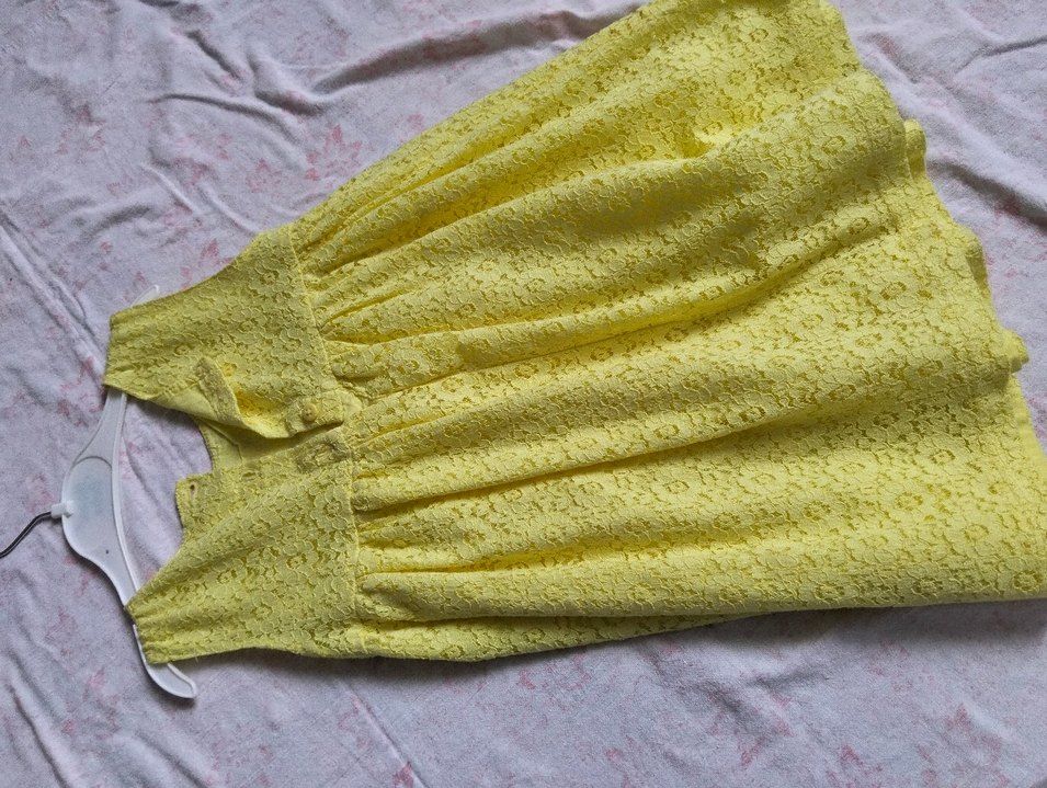 Kız Çocuk Sarı Dantelli Kolsuz Elbise - Görsel 2