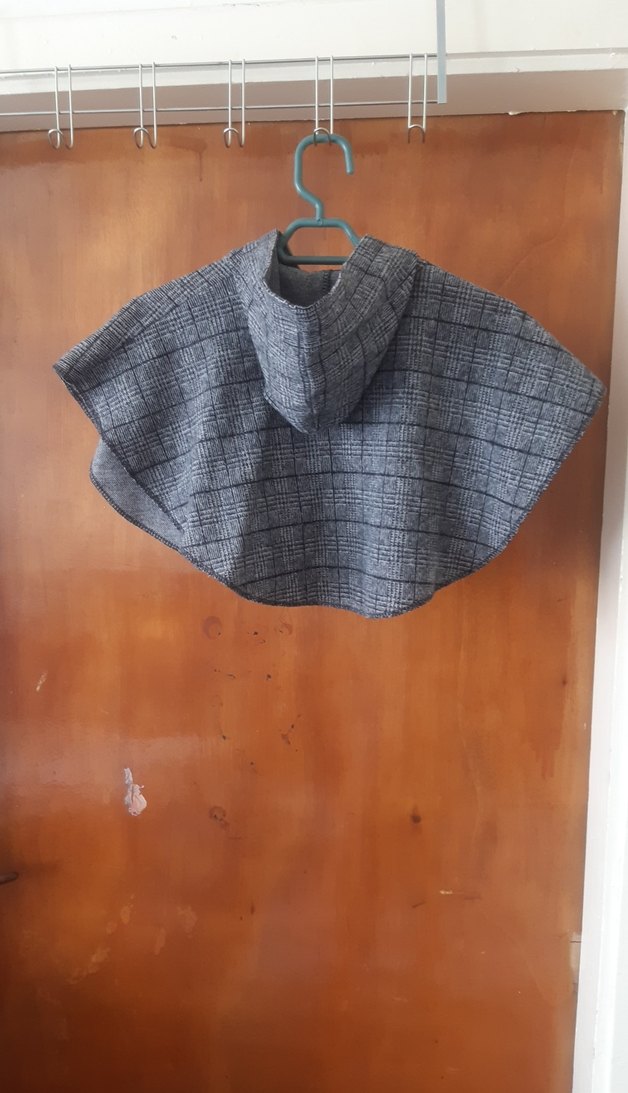 Kız Çocuk Gri Düğmeli Poncho - Görsel 3