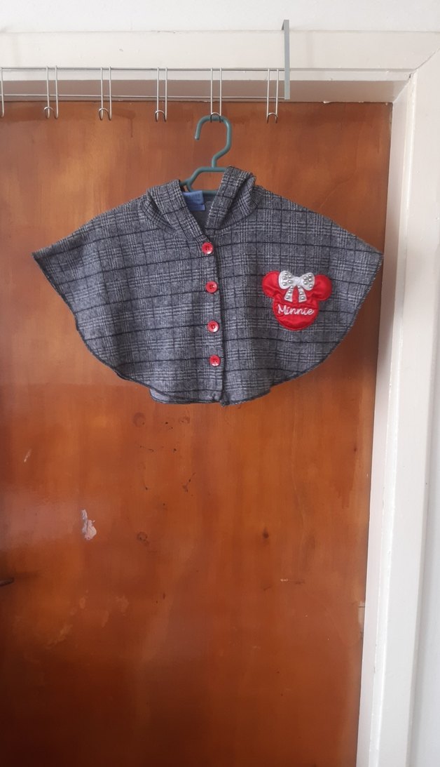 Kız Çocuk Gri Düğmeli Poncho - Görsel 2