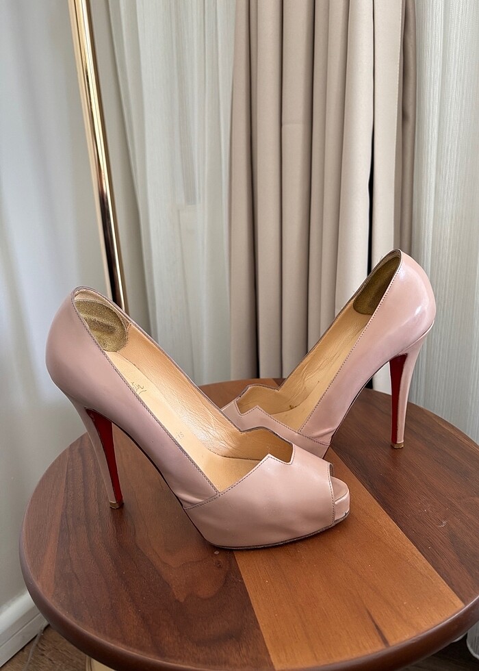 Christian Louboutin New Very Prive Nude Deri Topuklu Ayakkabı - Görsel 2