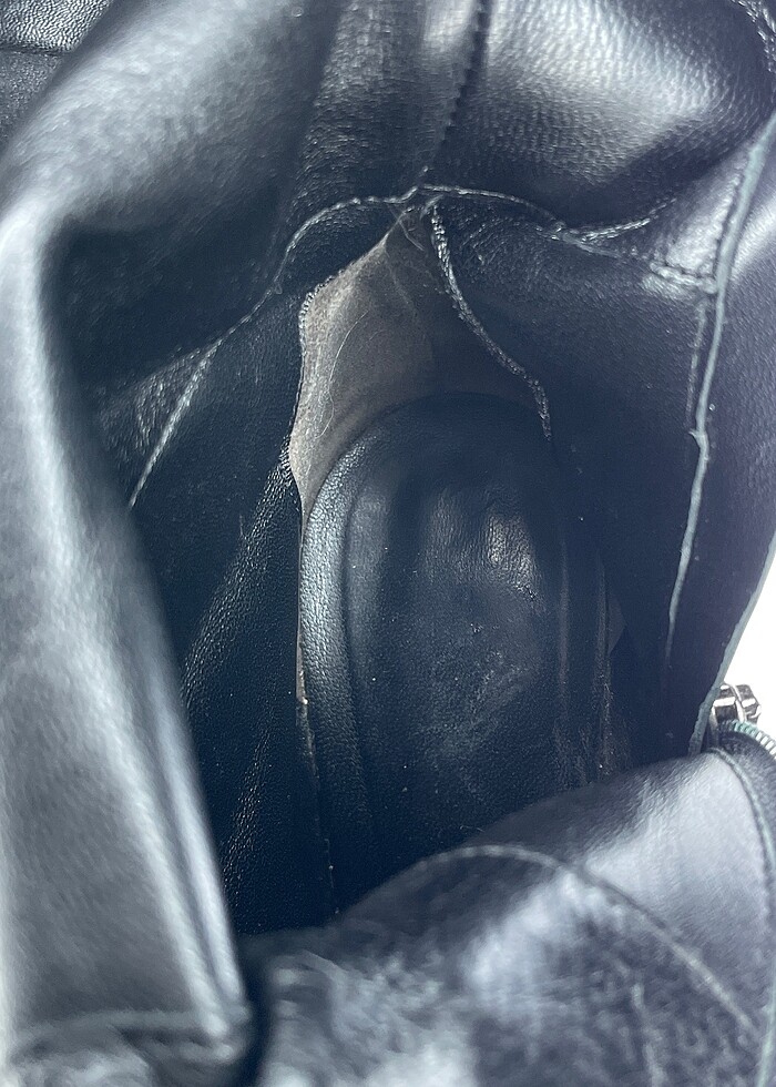 Prada Çizme %70 İndirimli. - Görsel 4