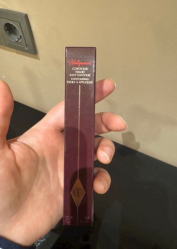 Charlotte tilbury likit kontür fair rengi