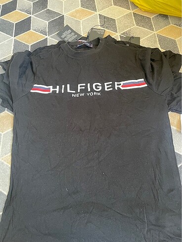 Orijinal tişörtler