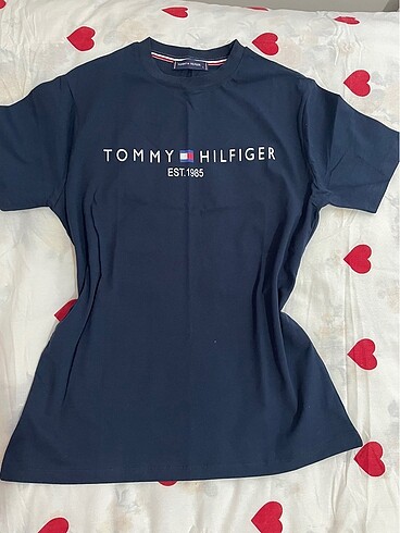 Tommy tişört