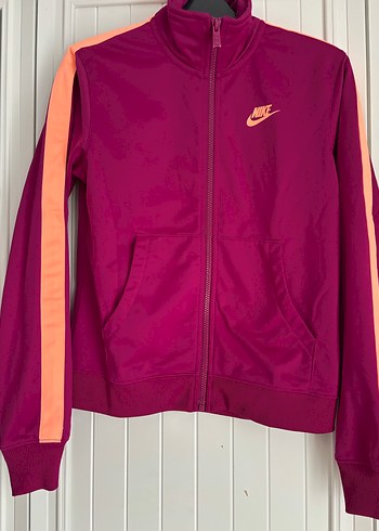 Nike xs