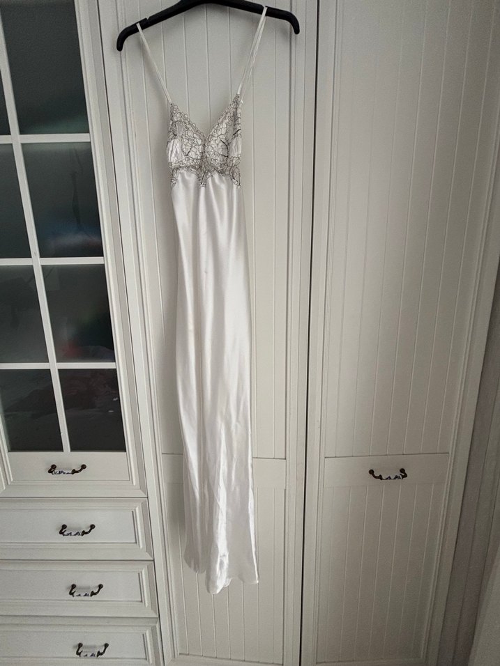 Uzun Beyaz Bohem Kadın Sabahlık - Görsel 5