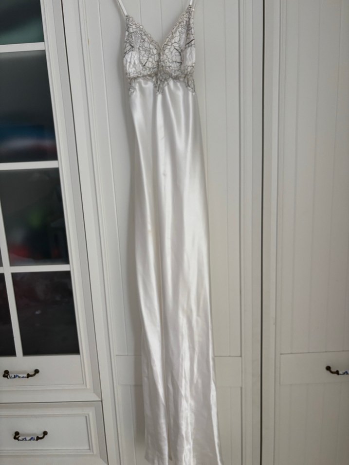 Uzun Beyaz Bohem Kadın Sabahlık - Görsel 3