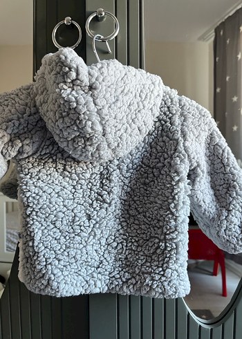 Peluş Kapüşonlu Erkek Çocuk Gri Kaban - Görsel 4
