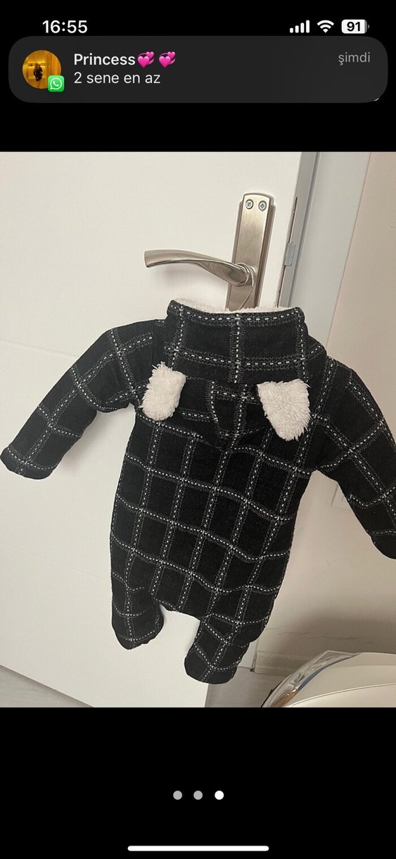 Düğmeli Gri Kareli Bebek Tulumu - Görsel 2