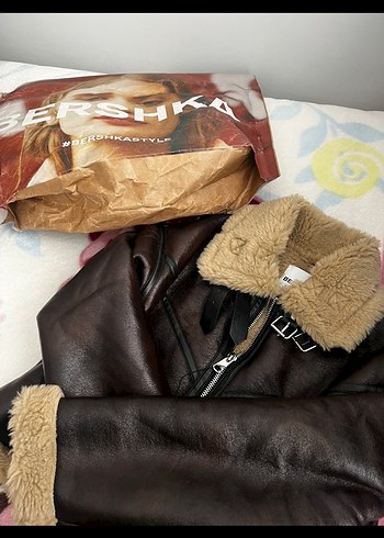 Kahverengi Kürklü Deri BERSHKA