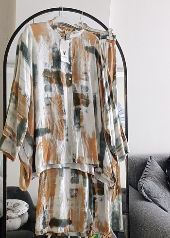 Ajda Pekkan for Twist diğer