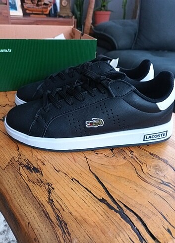 42 Beden Lacoste erkek spor ayakkabı