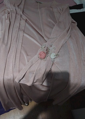 Pembe Nakışlı Uzun hırka