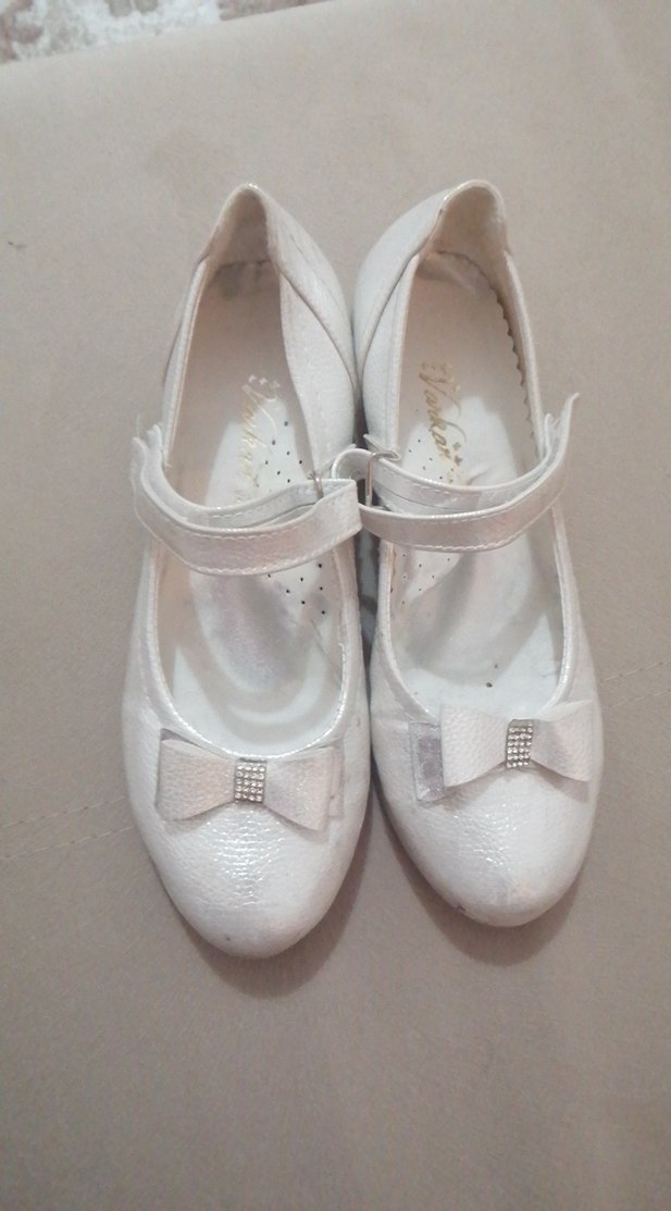 Kız Çocuk Beyaz Fiyonk Detaylı Babet - Görsel 2