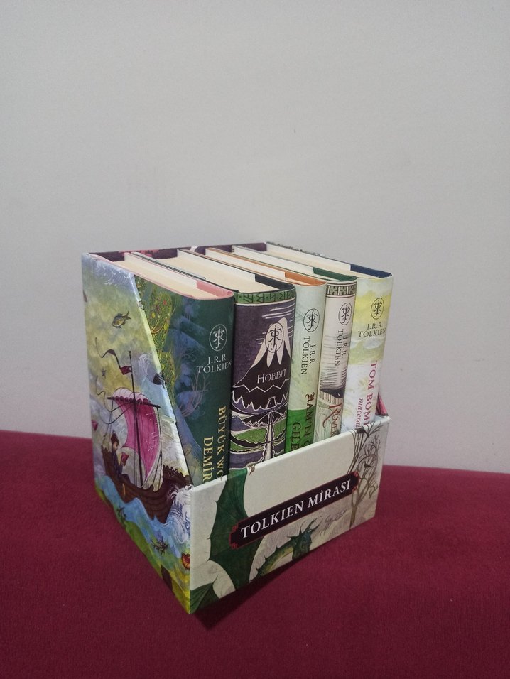 J.R.R. Tolkien Mirası Roman Seti - Görsel 2