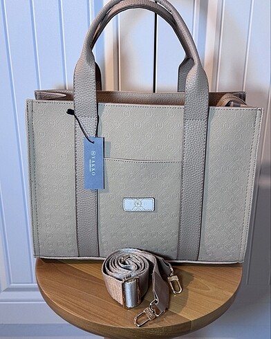 Vakko tote bag