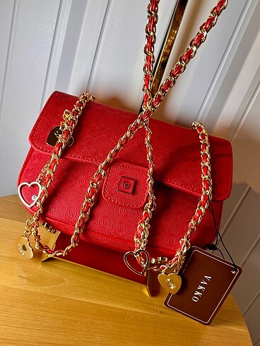  Beden kırmızı Renk VAKKO CHARM MODEL ÇANTA