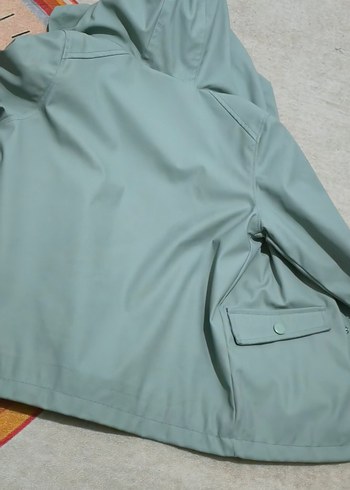 Açık yeşil Erkek Çocuk Kapüşonlu Yağmurluk - Görsel 2