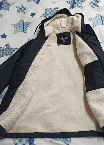 Siyah Kapüşonlu Erkek Mont - Görsel 2