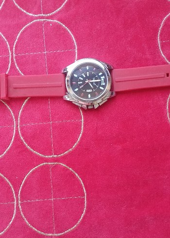 Kırmızı Kayışlı Erkek Biker Saat - Görsel 2