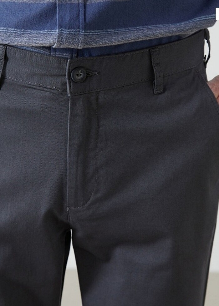 LCWAİKİKİ KLASİK RAHAT KALIP ERKEK CHİNO PANTOLON 34BEDEN  - Görsel 4