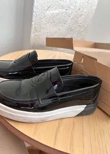 Parlak Siyah Erkek Çocuk Loafer Ayakkabı - Görsel 3