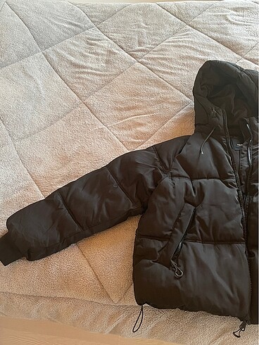 m Beden Pull&bear mont