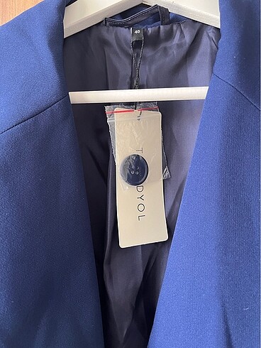 l Beden Blazer