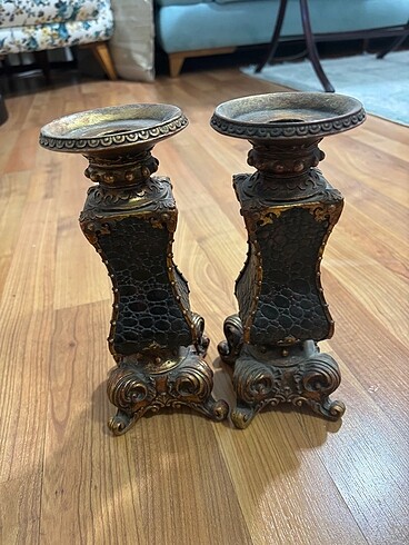 2 adet şamdan