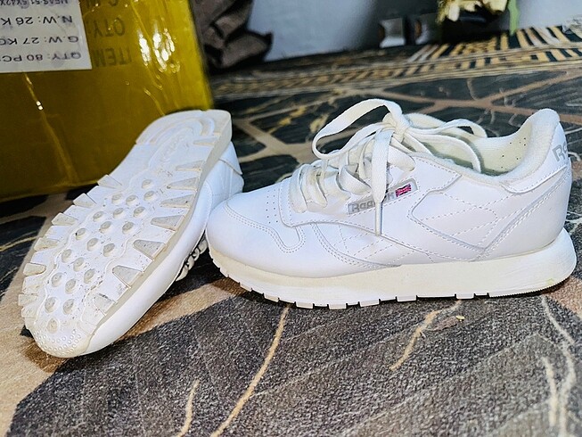 Reebok Reebok