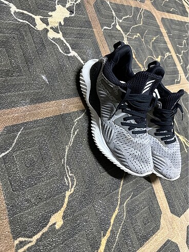 40 Beden Orijinal adidas ayakkabı