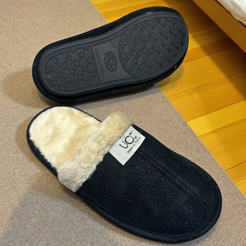 Siyah Kürklü Kadın Ev Terliği - Görsel 5