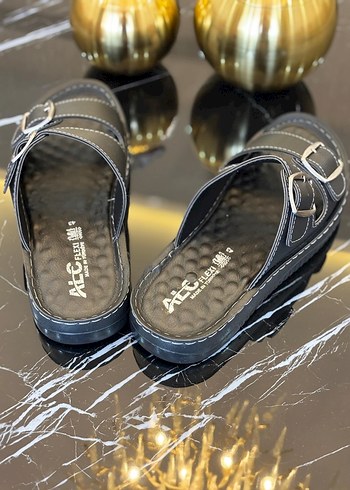 Klasik Siyah Erkek Terlikler Tokalı - Görsel 3