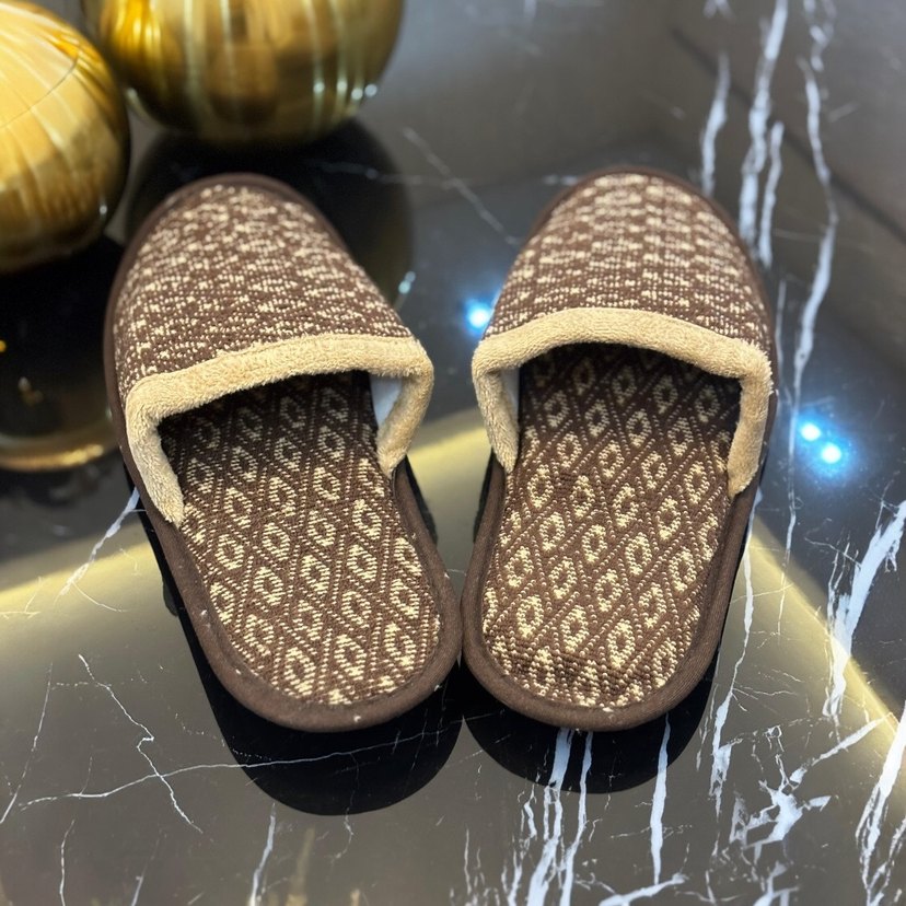 Kahverengi Nakışlı Kadın Terlikleri 4 Lü set - Görsel 3