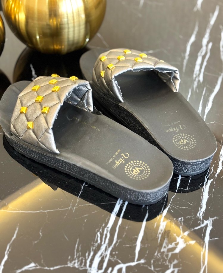 Gri Kare Desenli Kadın Dolgu Topuk Terlik - Görsel 3