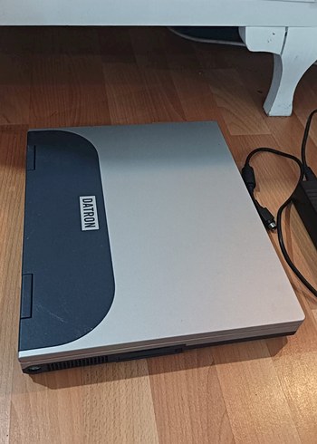 Diğer Gri Datron Dizustu Bilgisayar Elektrik Geliyor Goruntu Yok