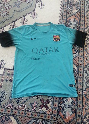 Barcelona Baskılı Mavi Kısa Kollu Erkek Forma lekeli defolu