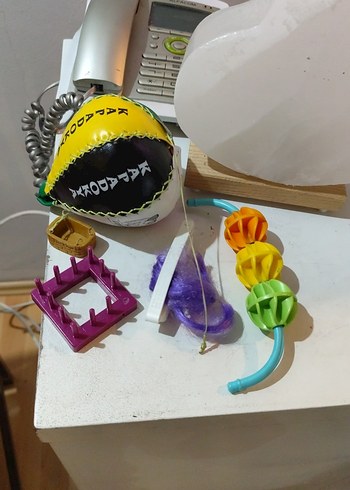 Renkli Çeşitli Oyuncak Seti - Görsel 3